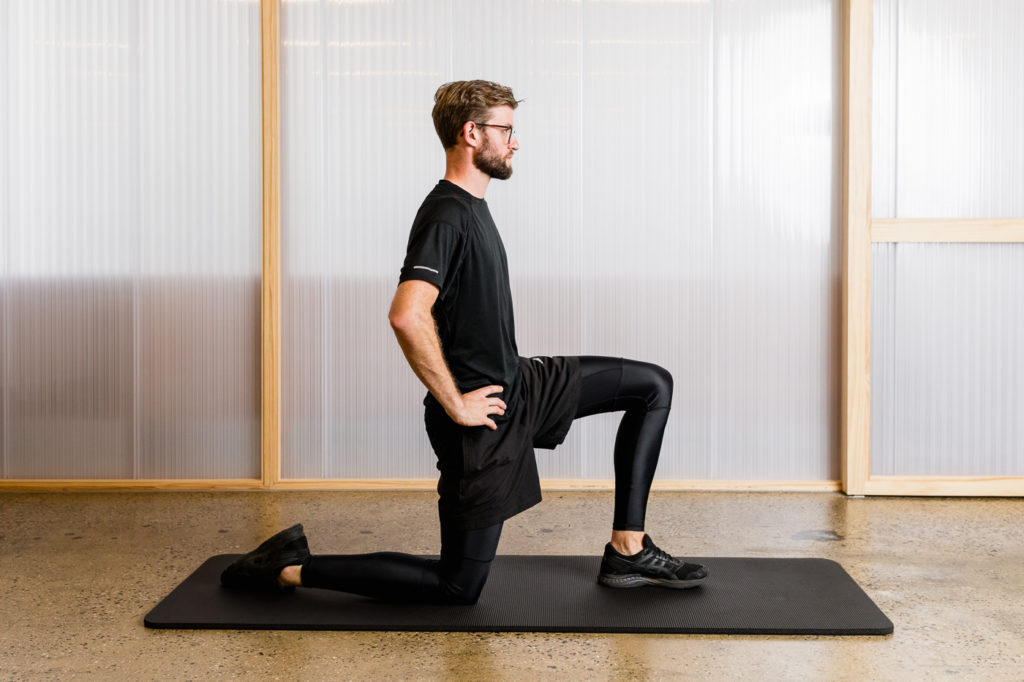 Kneeling Hip Flexor Stretch Demo